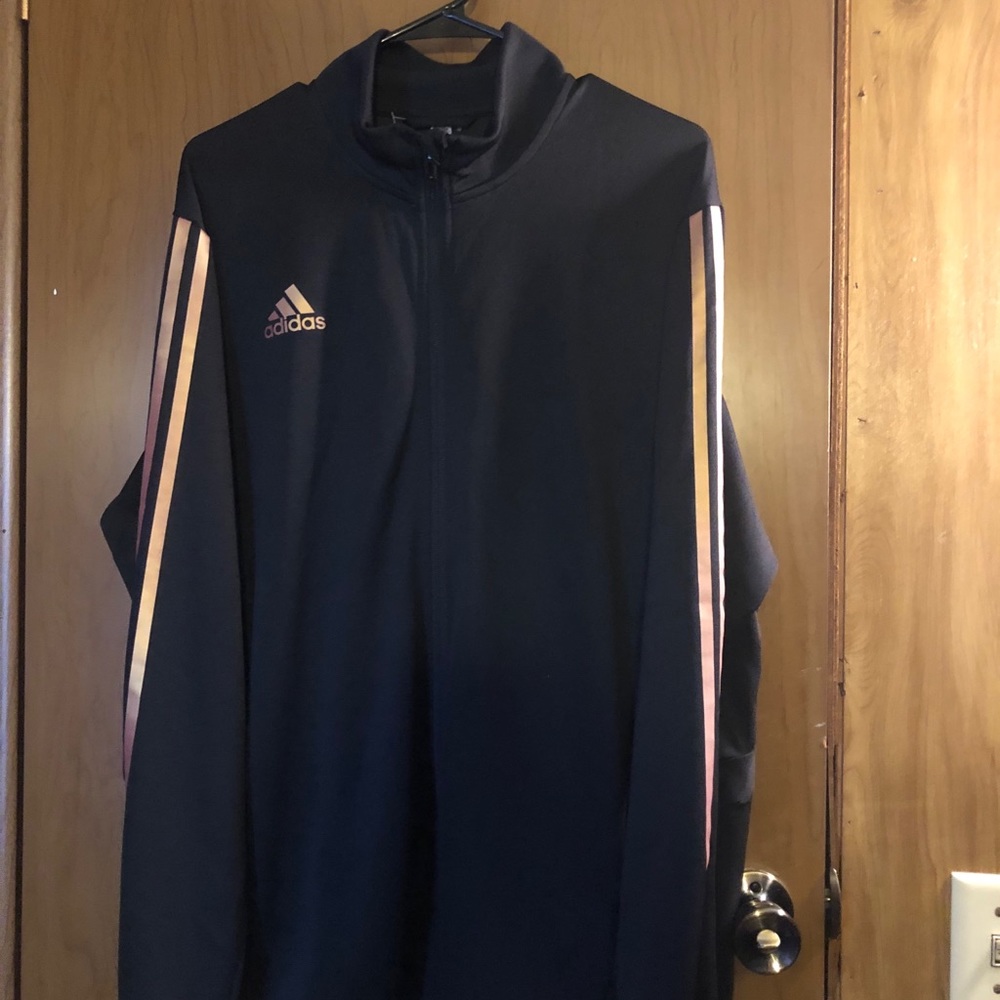 Adidas sweater